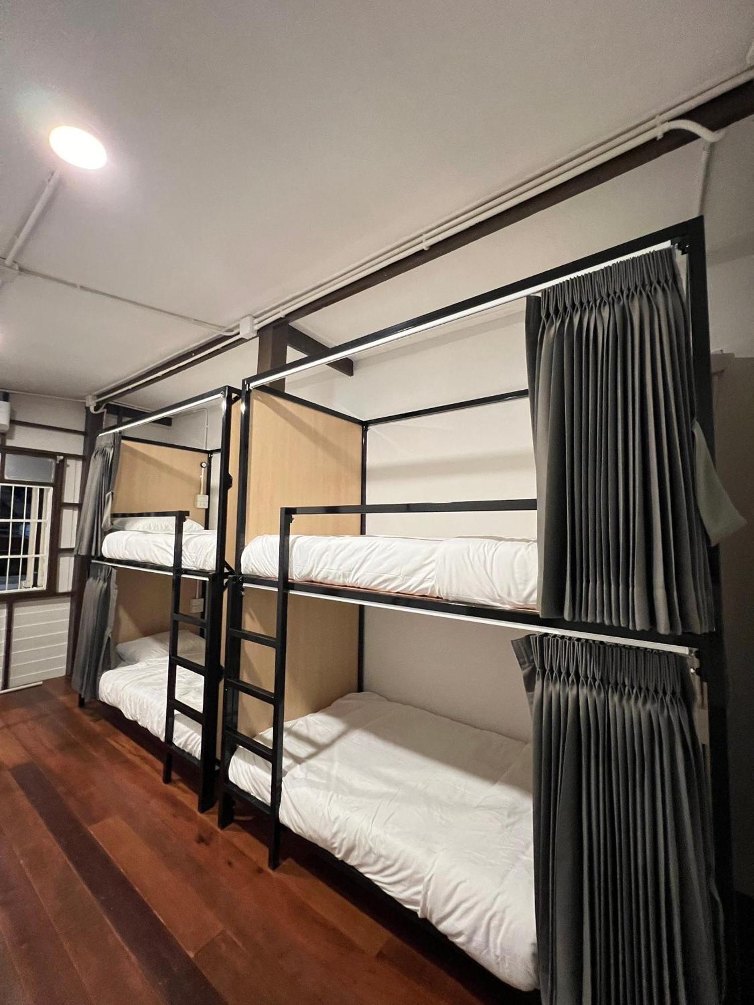 Hostel House Ju Bangkok Exterior foto